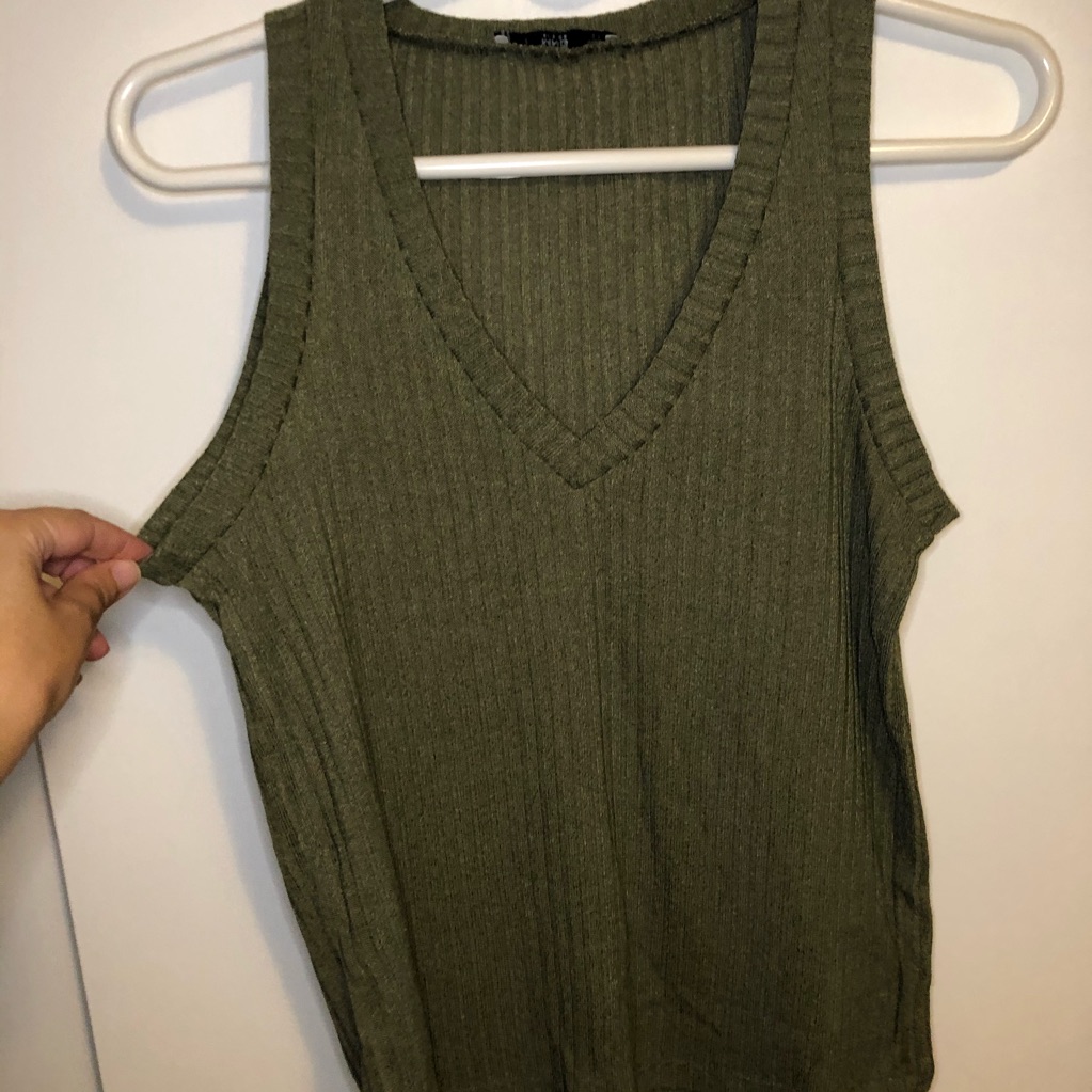 Army Green Mango Lightweight Tank Top Size Small